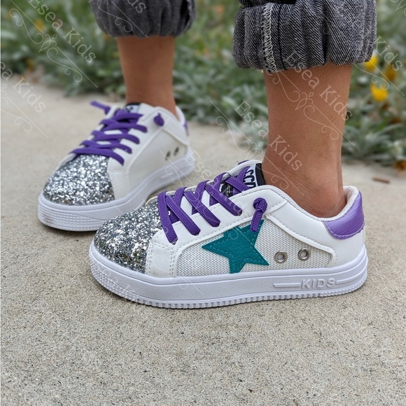 Other - Boutique Glitter Star Sneaker